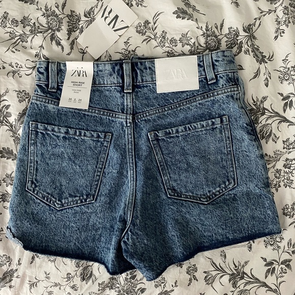 Zara high rise short - Picture 2 of 3
